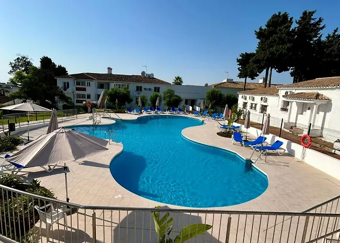 Апартаменти La Brisa Del Paraiso - Sea View Rooftop Terrace Естепона